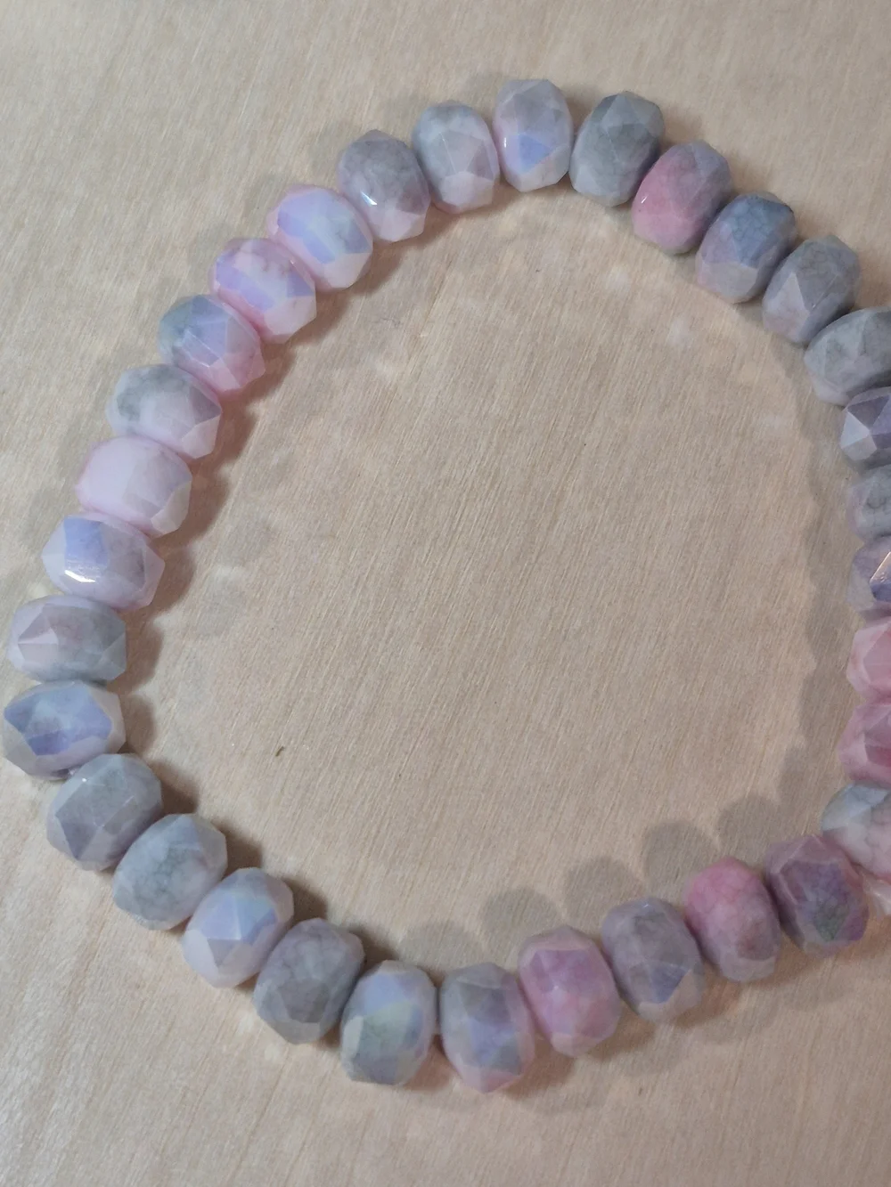 💜🤍NEW🤍💜 PRETTY!! Faceted MOSS AGATE AND AMETHYST Mix Stretch Bracelet